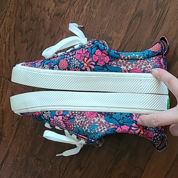 OCA Low Night Floral Print Canvas Sneaker 7 - Picture 5 of 6